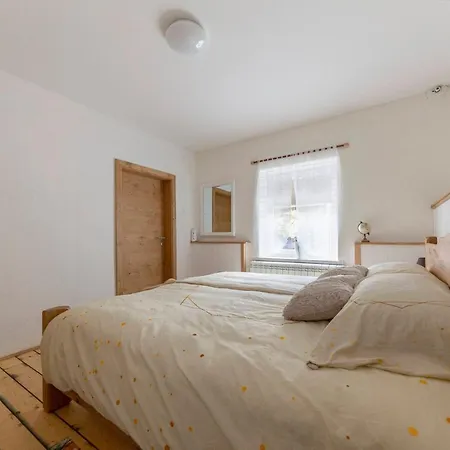 Pocitniska Hisa Pr Martinovih 波斯托伊纳