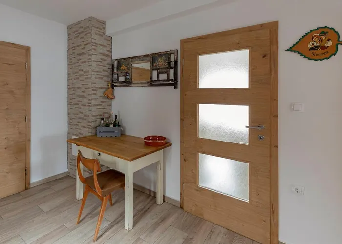 Pocitniska Hisa Pr Martinovih Tatil Evi *